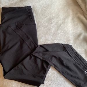 New Victoria’s Secret Knockout Sport Leggings